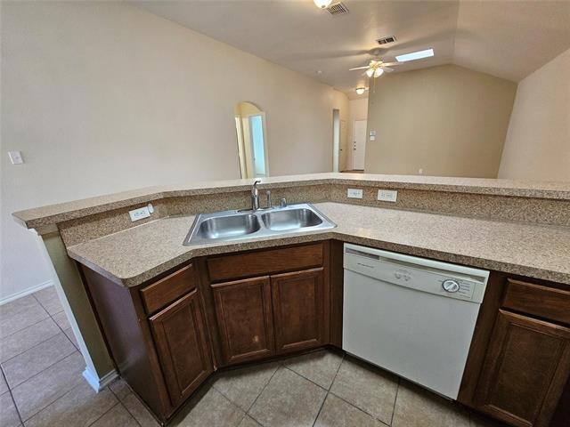 Foto del edificio - 17406 Energy Ln