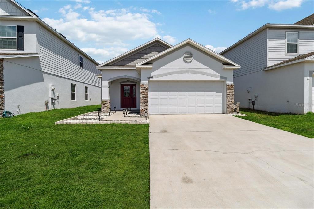Foto principal - 2281 Canyon Breeze Ave