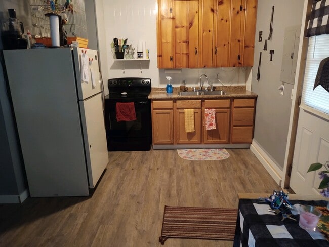 Building Photo - 3 Park Ave