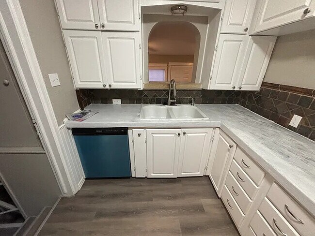 Foto del edificio - Crown Heights Home For Rent