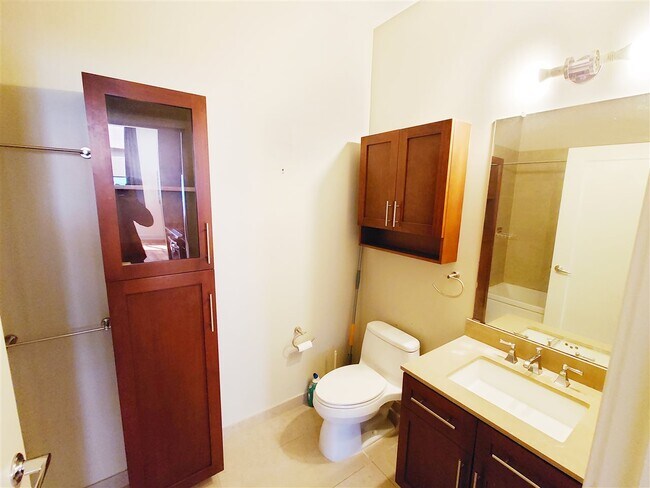 Foto del edificio - 201 LUIS M MARIN Blvd