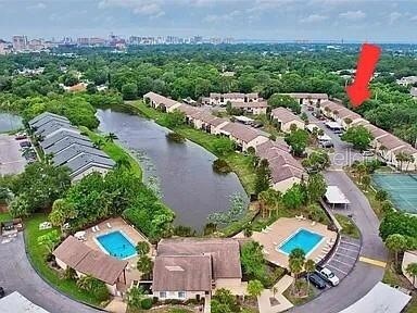 Foto del edificio - 2621 Pine Lake Terrace