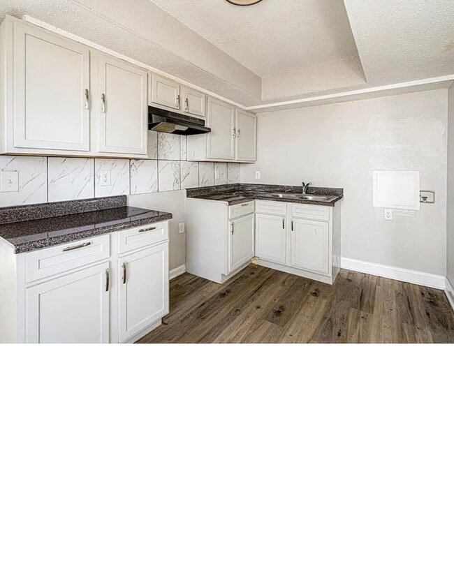 Foto del edificio - 3084 Pershing Ave
