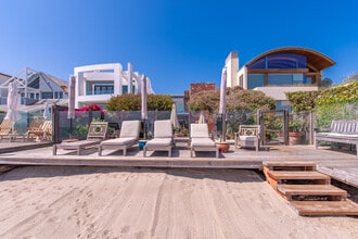 Building Photo - 23752 Malibu Rd