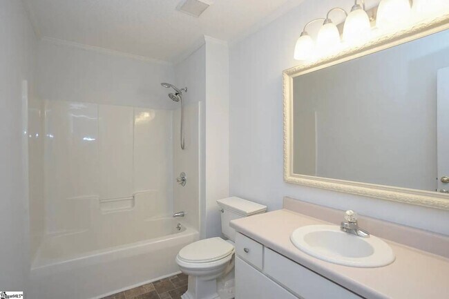 Foto del edificio - 106 Greenapple Way