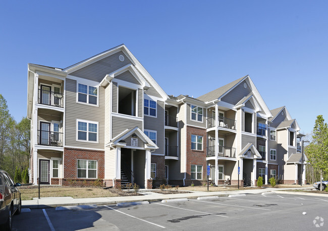 Foto del edificio - The Bluffs at Walnut Creek