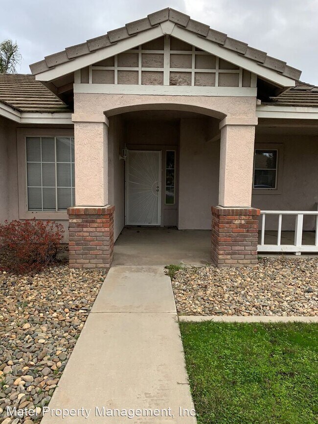 Building Photo - 3 br, 2 bath House - 4020 ORCHARD HILLS DR