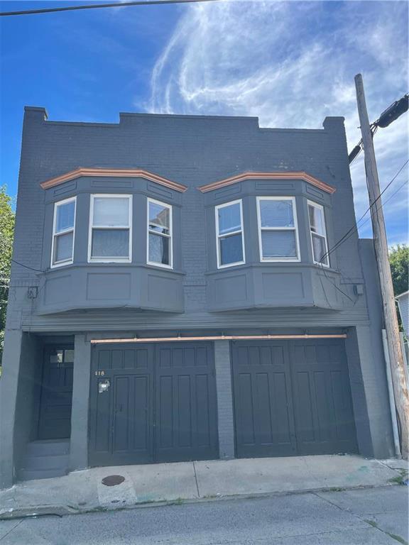 Primary Photo - 418 Chestnut St