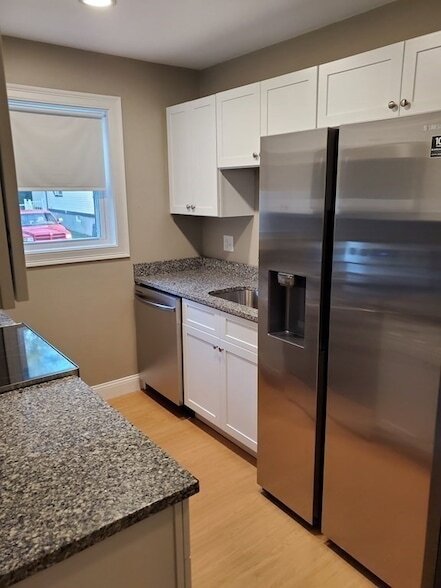 Photo - 110 Lucerne St Apartment