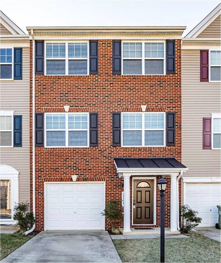 2204 Mallard Landing Dr, Fredericksburg, VA 22408 Townhome Rentals in