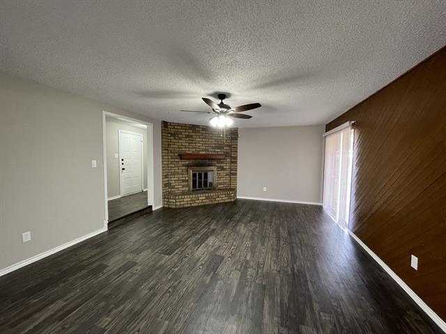 Building Photo - 4805 Crestmont Ct