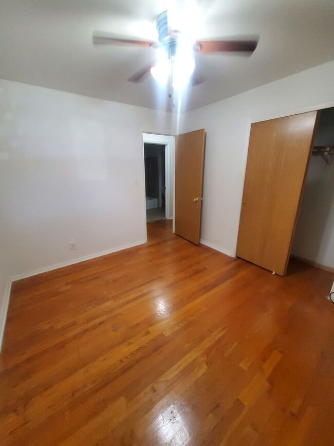 Foto del edificio - 4454 S 14th St