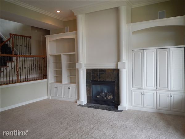 Building Photo - 428 NE Landings Dr
