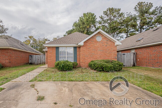 Foto del edificio - 8508 English Oak Loop