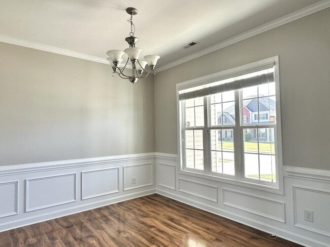Building Photo - 6008 Crown Ridge Ct