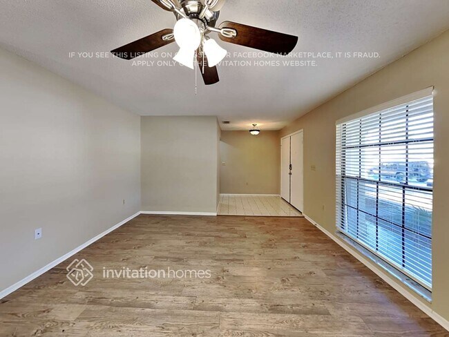Building Photo - 13407 Shadberry Ln