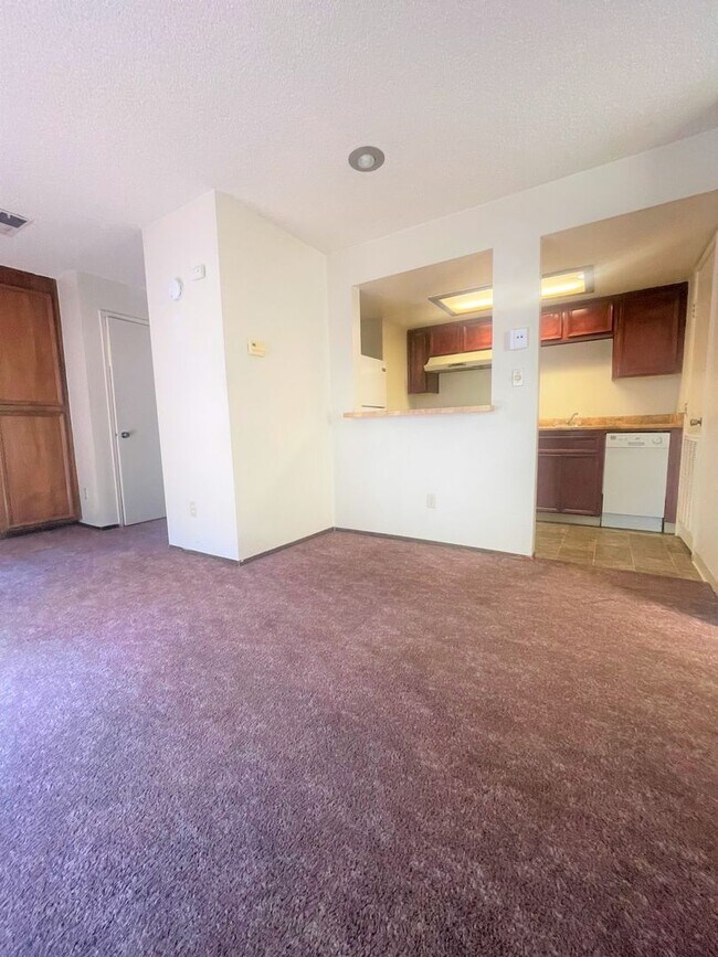 Foto del edificio - Condo in the most desired gated community ...