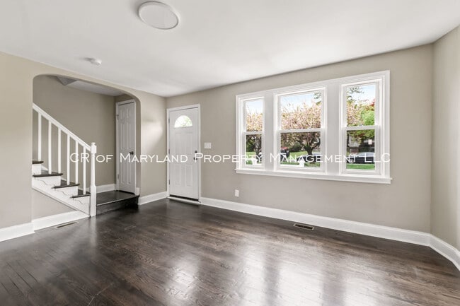Building Photo - 807 Wildwood Pkwy