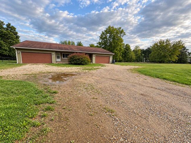 Foto del edificio - 8131 Ravine Rd