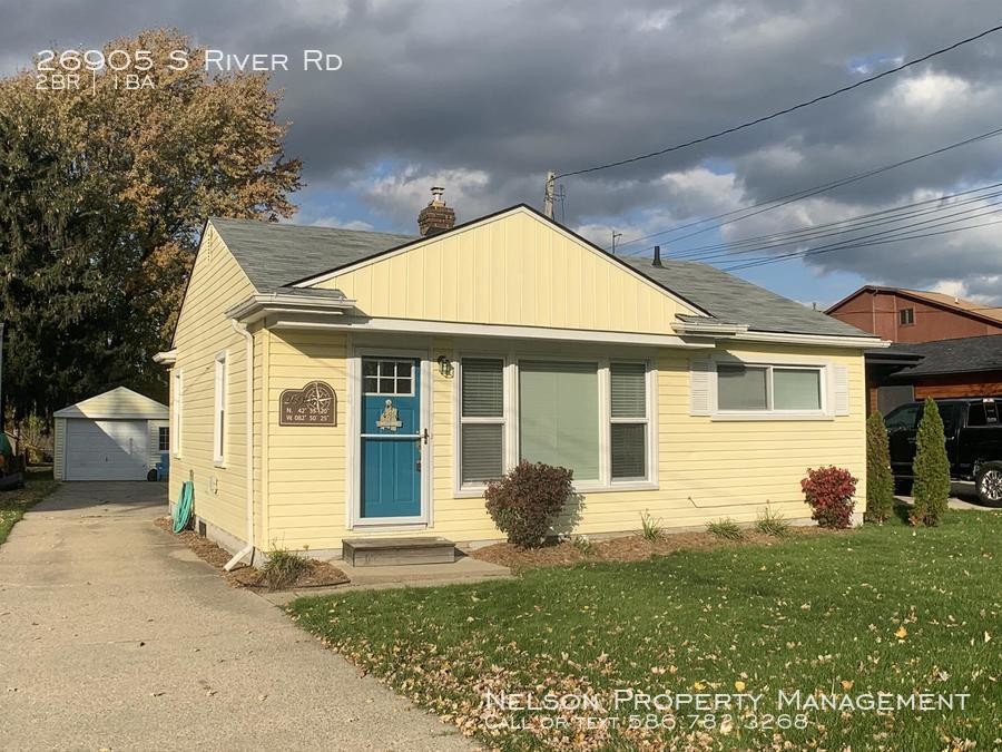 Foto principal - 26905 S River Rd