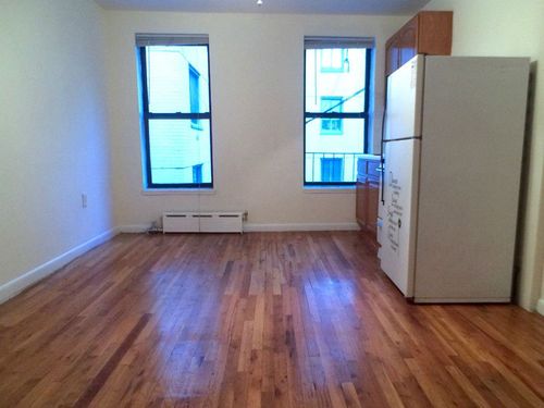 Foto del edificio - 1360 1st Ave