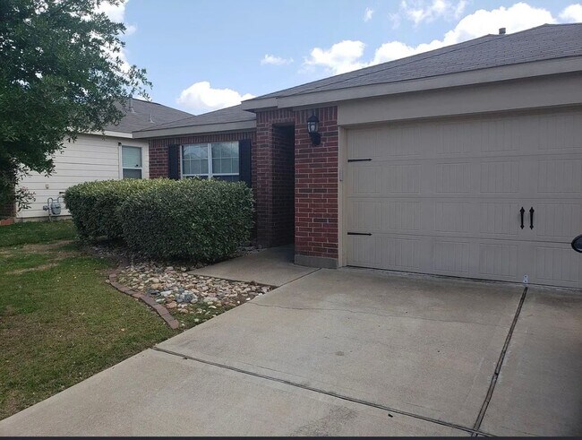 Foto del edificio - 725 Lazy Crest Dr