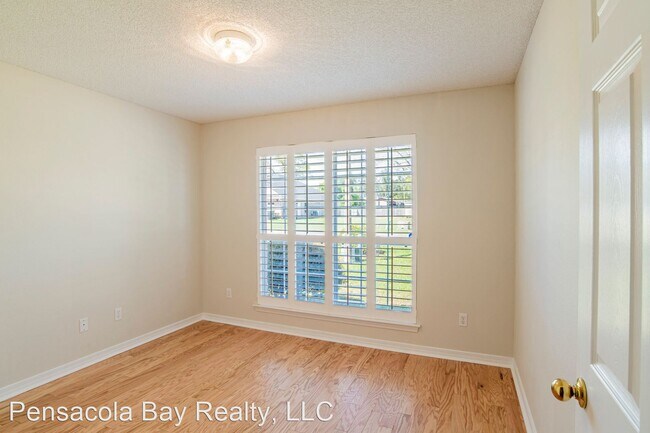Foto del edificio - 3 br, 2 bath House - 709 Ladner Dr
