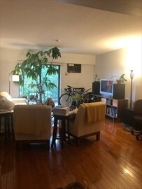 Foto del edificio - 125 Pleasant St
