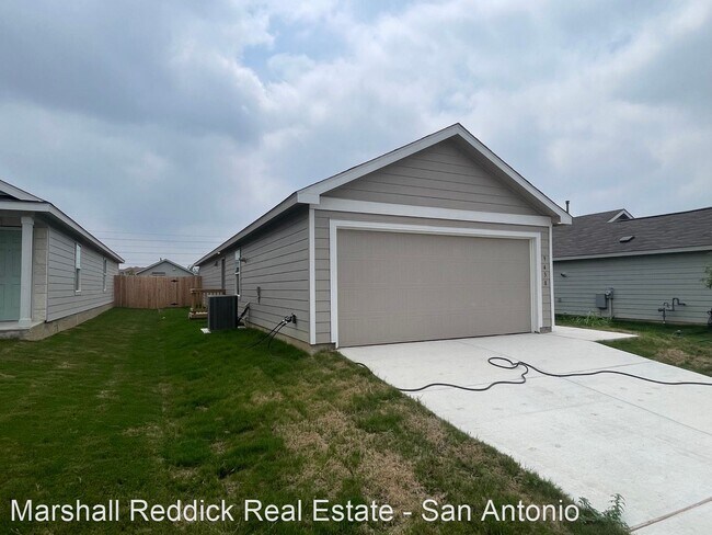 Foto del edificio - 3 br, 2 bath House - 9438 Somerset Way