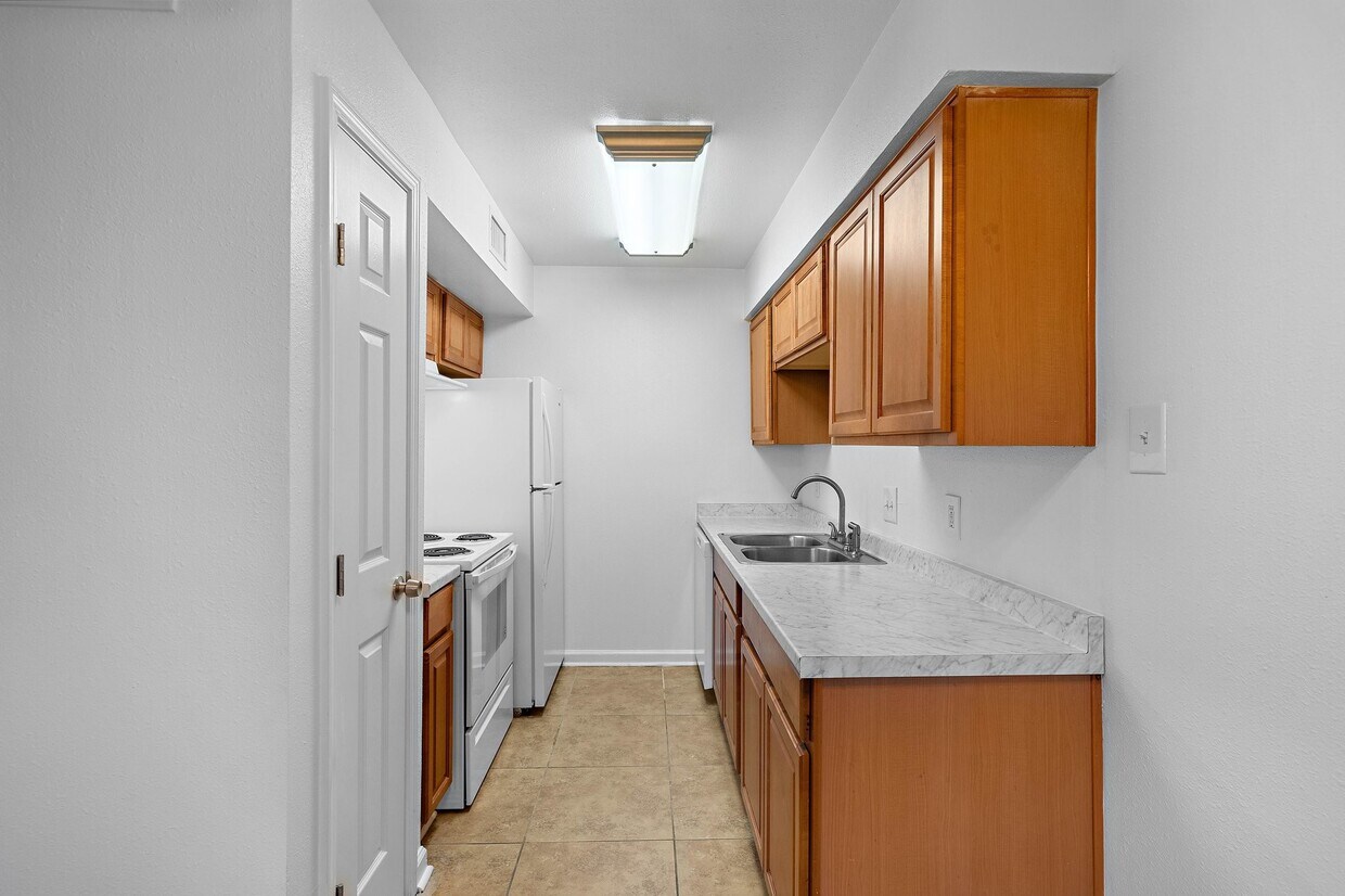 Foto principal - 2828 61st St