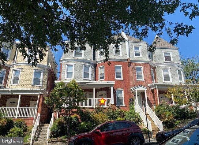 Building Photo - 1613 West St