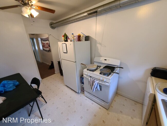 Building Photo - 4 br, 2 bath House - 201 Chesterfield Road