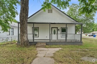 Building Photo - 1601 N 11th St