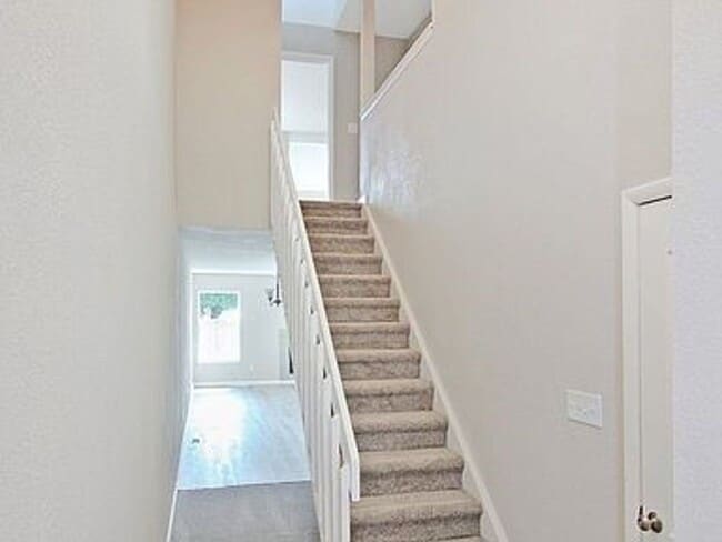 Photo - 801 Gabriel Ct House