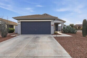 Building Photo - 2013 W Prospector Way