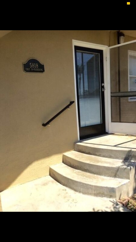 Foto del edificio - 5820 Pickering Ave
