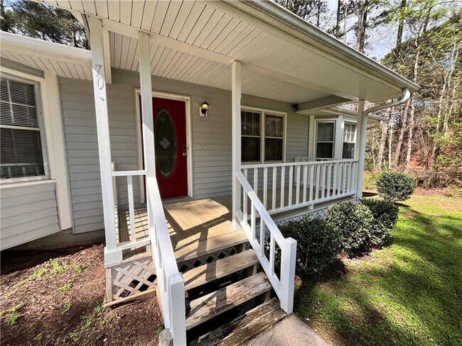 Foto del edificio - 70 Wake Rd