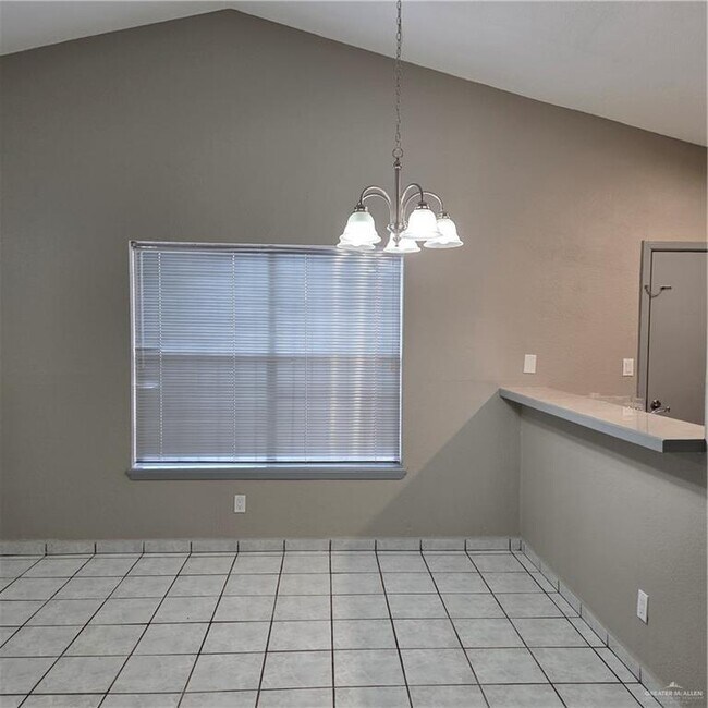 Foto del edificio - 2728 N 26th St