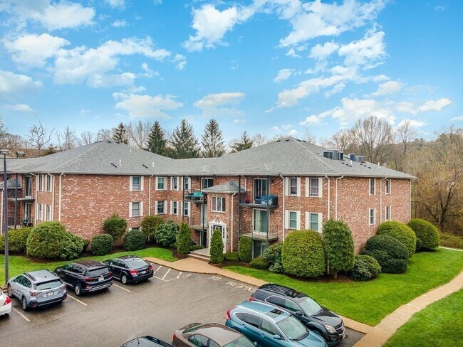 Building Photo - 360 Neponset St