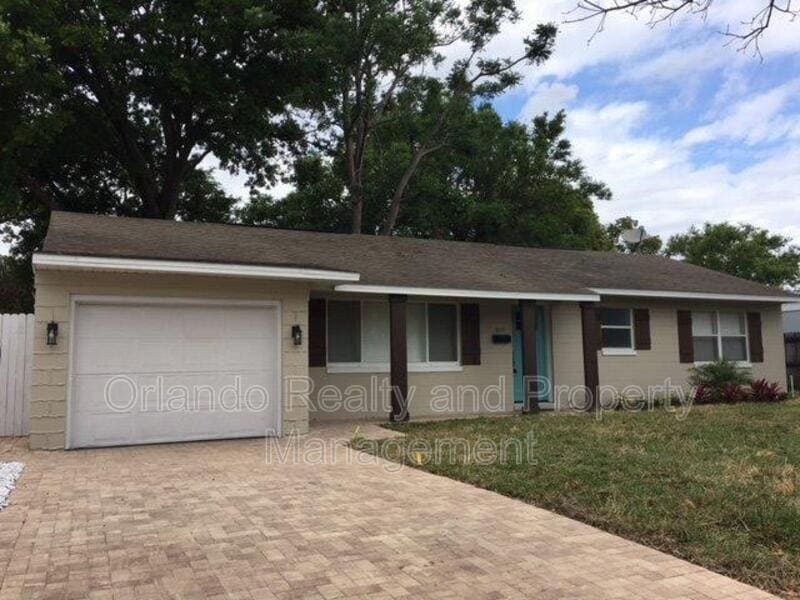 Photo - 2111 Biscayne Dr