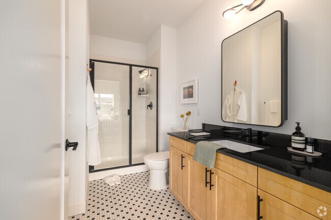 2 habitaciones, 2 baños - 111 m² - Primer baño - The Hopewell Chapter