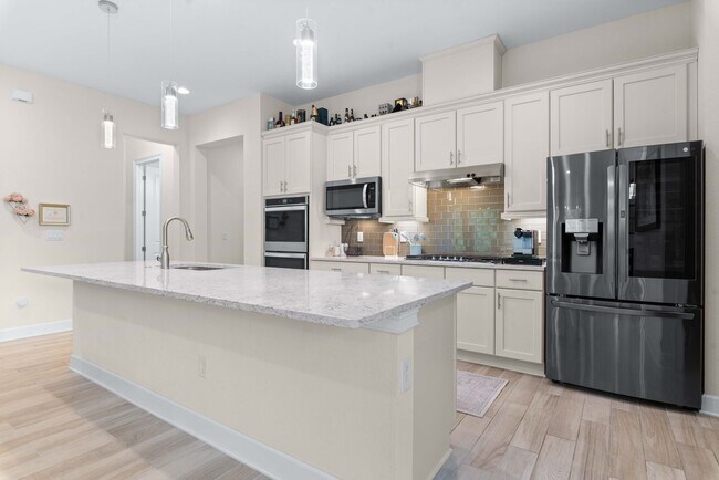 Building Photo - Your Chance to Embrace the Nocatee Lifestyle!