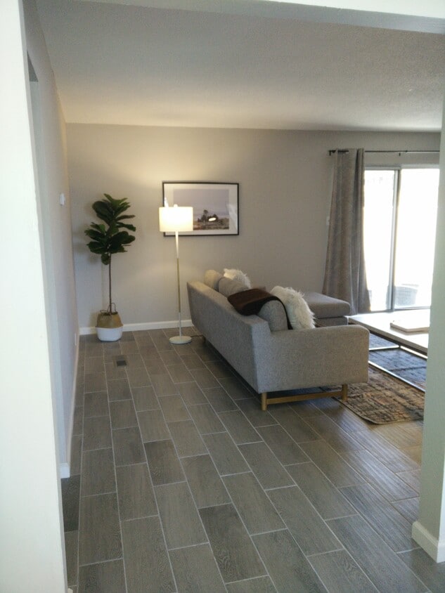 2820 Malabar Ave, Santa Clara, CA 95051 Condo for Rent in Santa Clara, CA