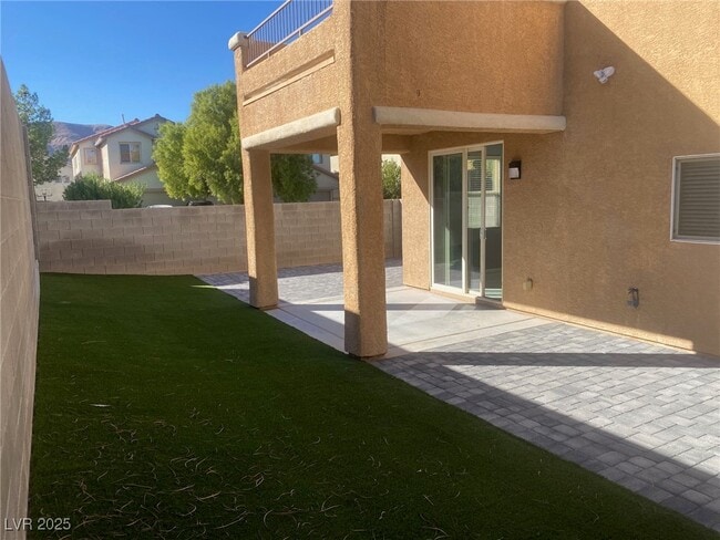 Foto del edificio - 9541 Vast Valley Ave