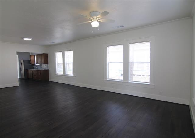 Foto del edificio - 511 Cristler Ave