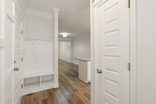 Building Photo - 314 Sumac Trail