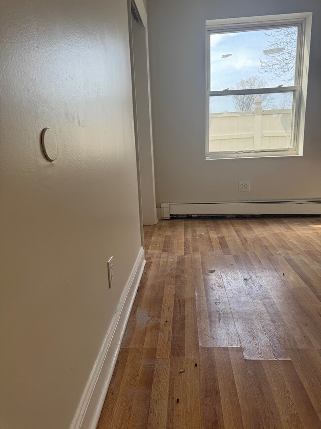 Building Photo - 5-57 Beach 43rd St