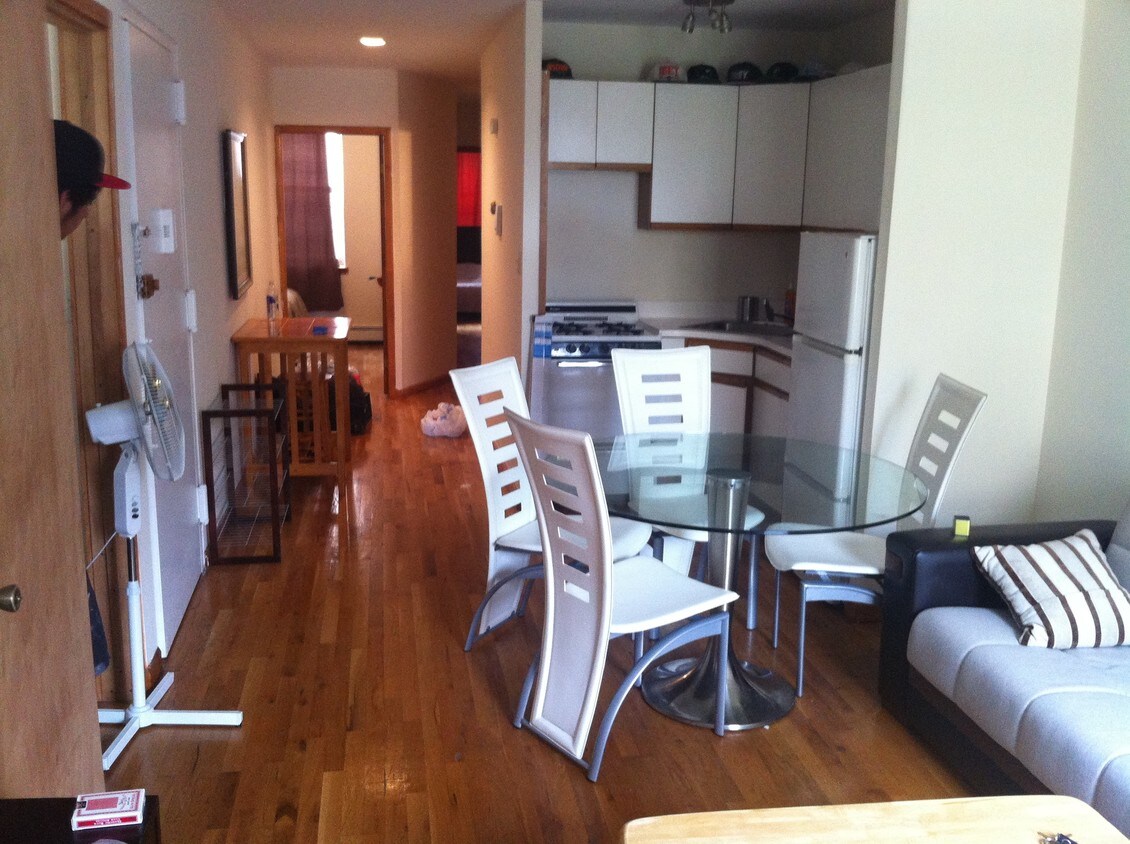 Primary Photo - 118 Avenue C