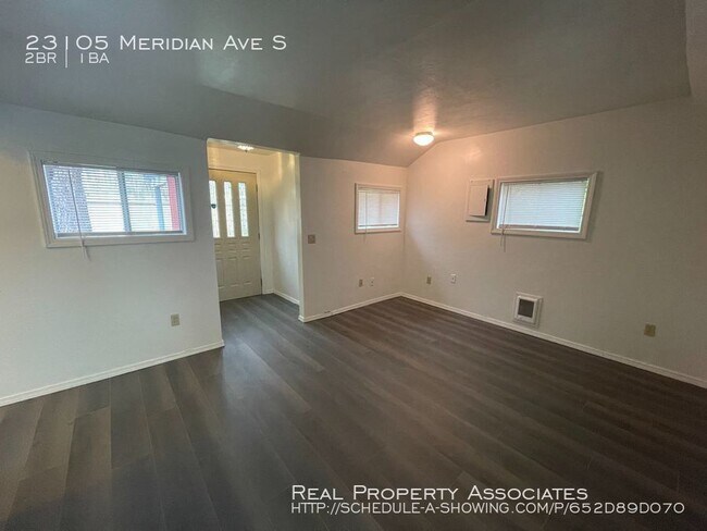 Building Photo - 23105 Meridian Ave S