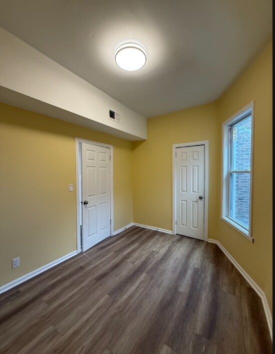 Foto del edificio - 7144 S Saint Lawrence Ave